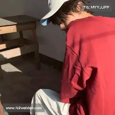 郦蔚